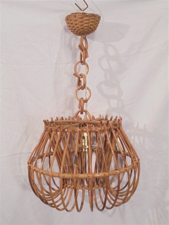 Rattan suspension