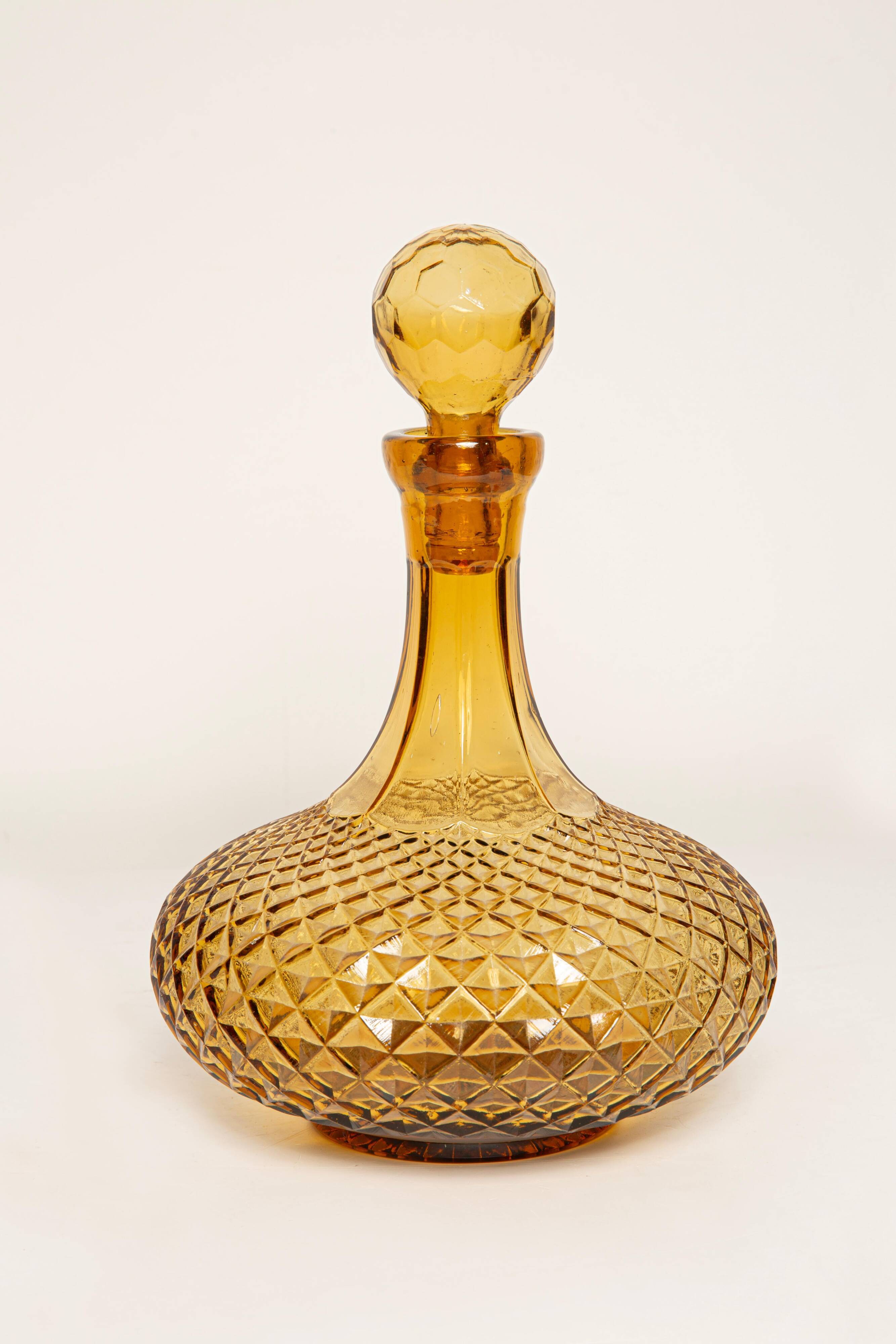 Mid-century yellow glass bottle with stopper, Italy, 1960s
