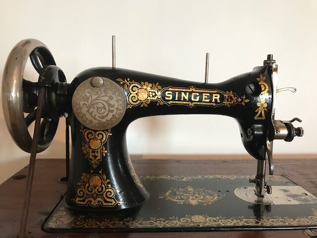 SInger sewing machine
