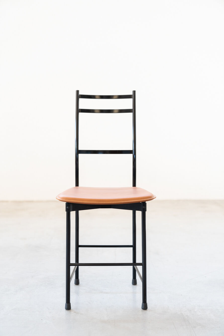 Dining chairs in brown leather and aluminum by ycami, 1980