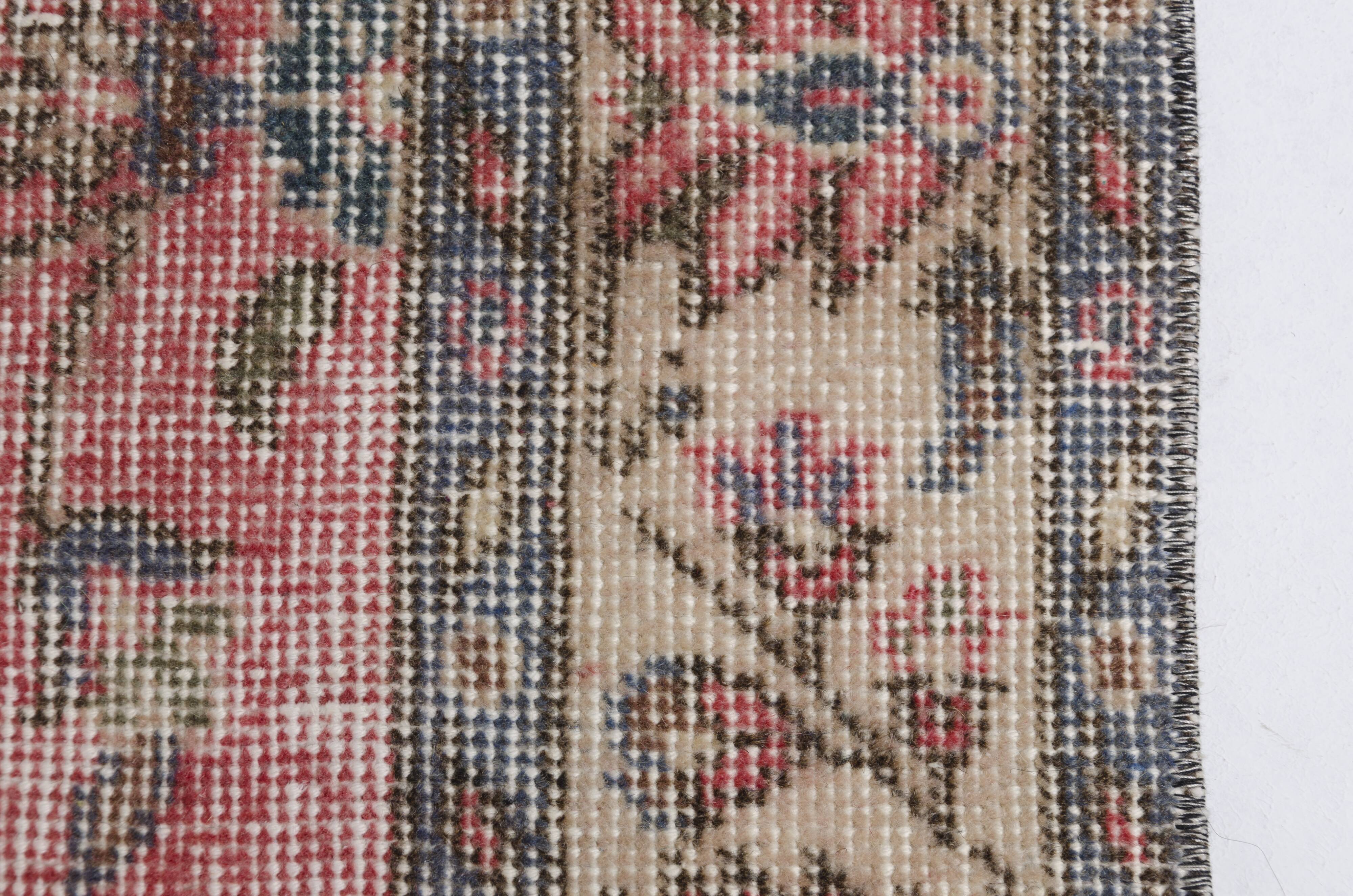 Natural Handknotted Floor Rug