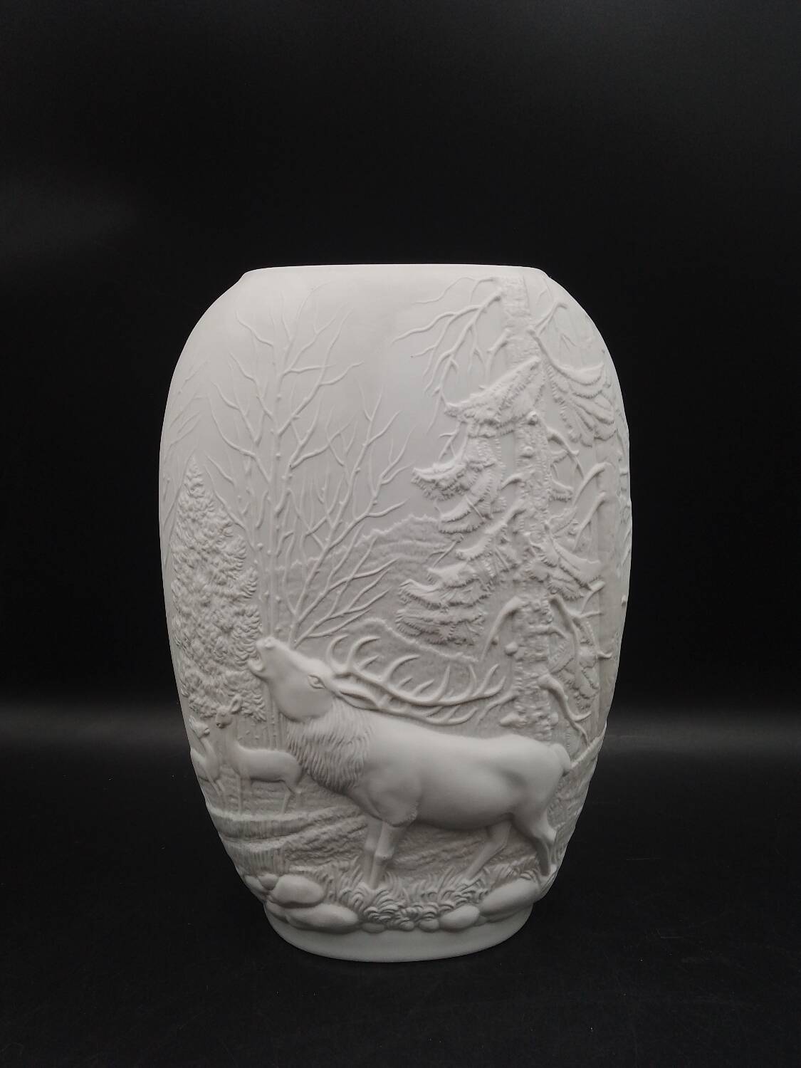 Royal Porzellan Germany KPM Bavaria Biscuit Porcelain Vase