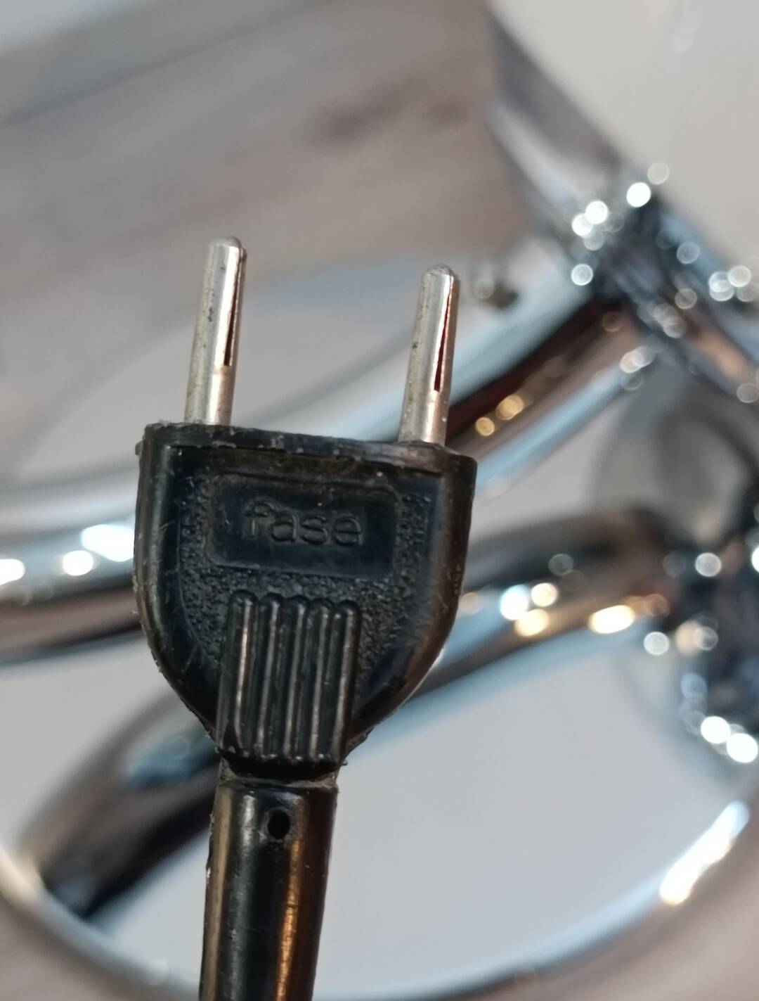 Important Persepolis lamp by Fase 1973