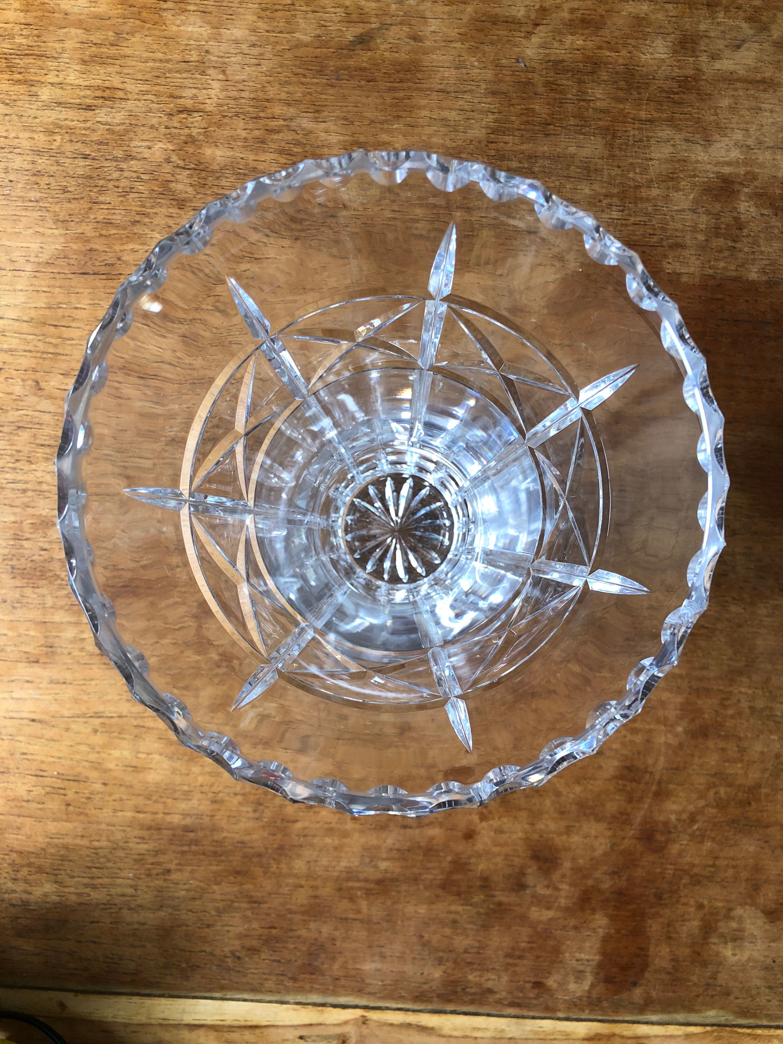 Large chiseled crystal vase