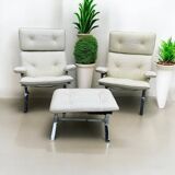 Pair of Armchairs and Ottoman, "Joker" Model, Large Leather Model