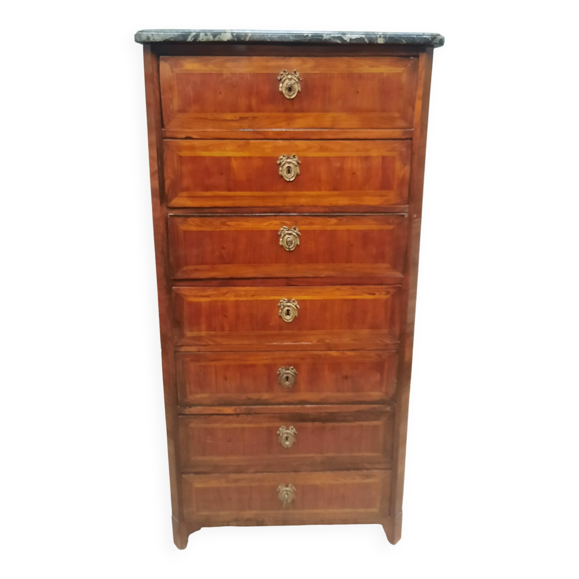Eighteenth-century wooden veneer chest of drawers
