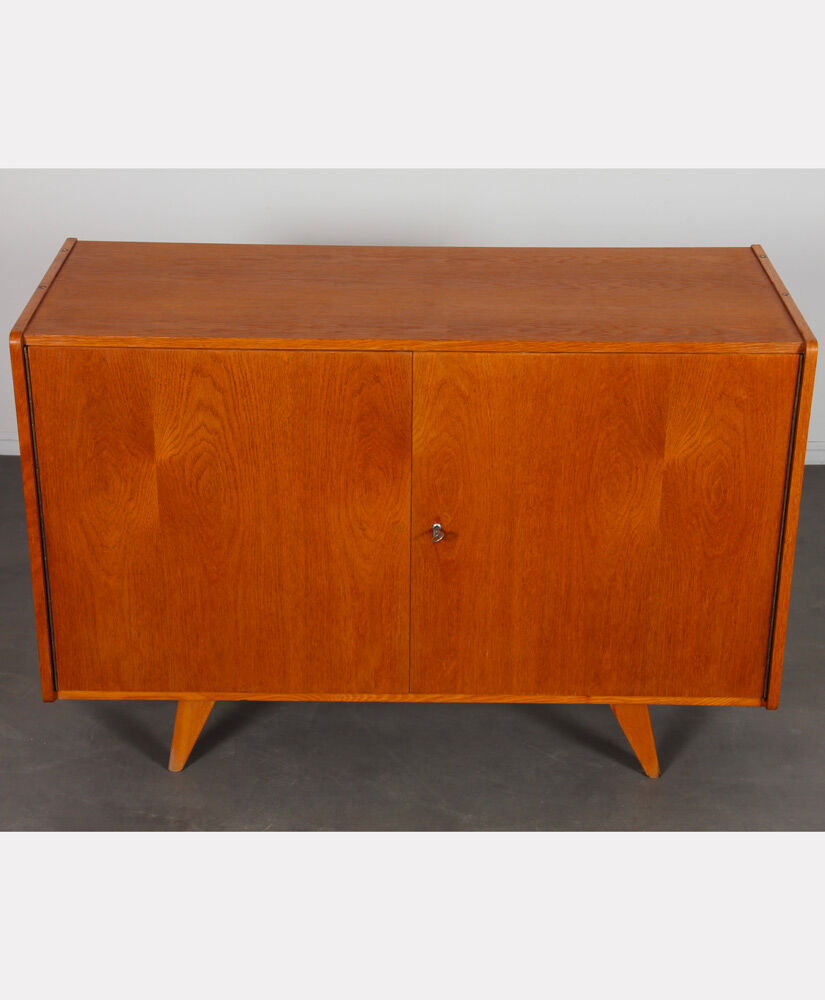 Commode par Jiroutek pour Interier Praha modèle U-450, 1960