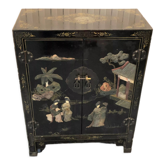 Old Chinese black lacquered furniture decorated with hard stones / cabinet