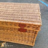 Wicker travel trunk