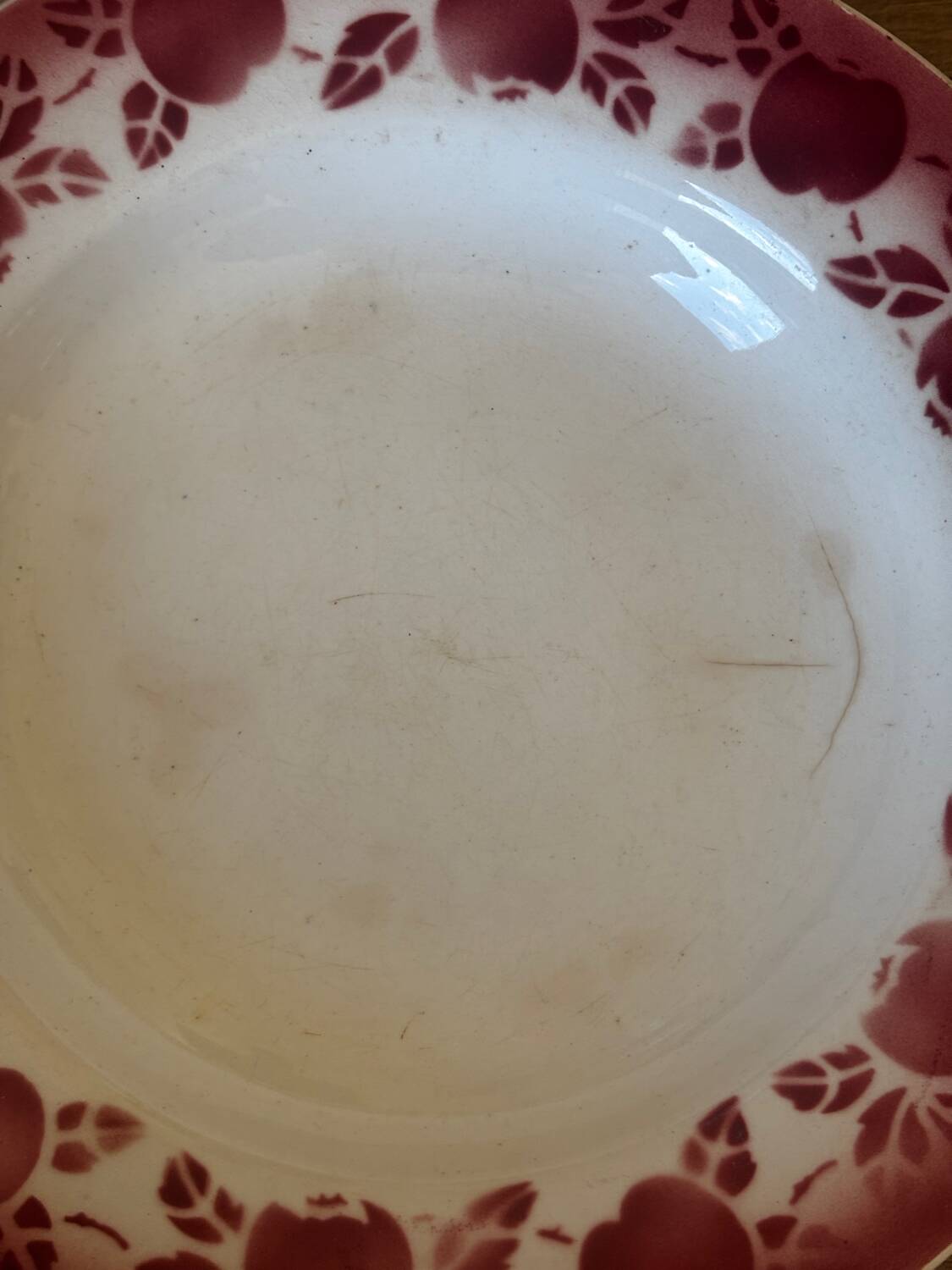 Vintage set of 5 St Amand earthenware plates with apples.