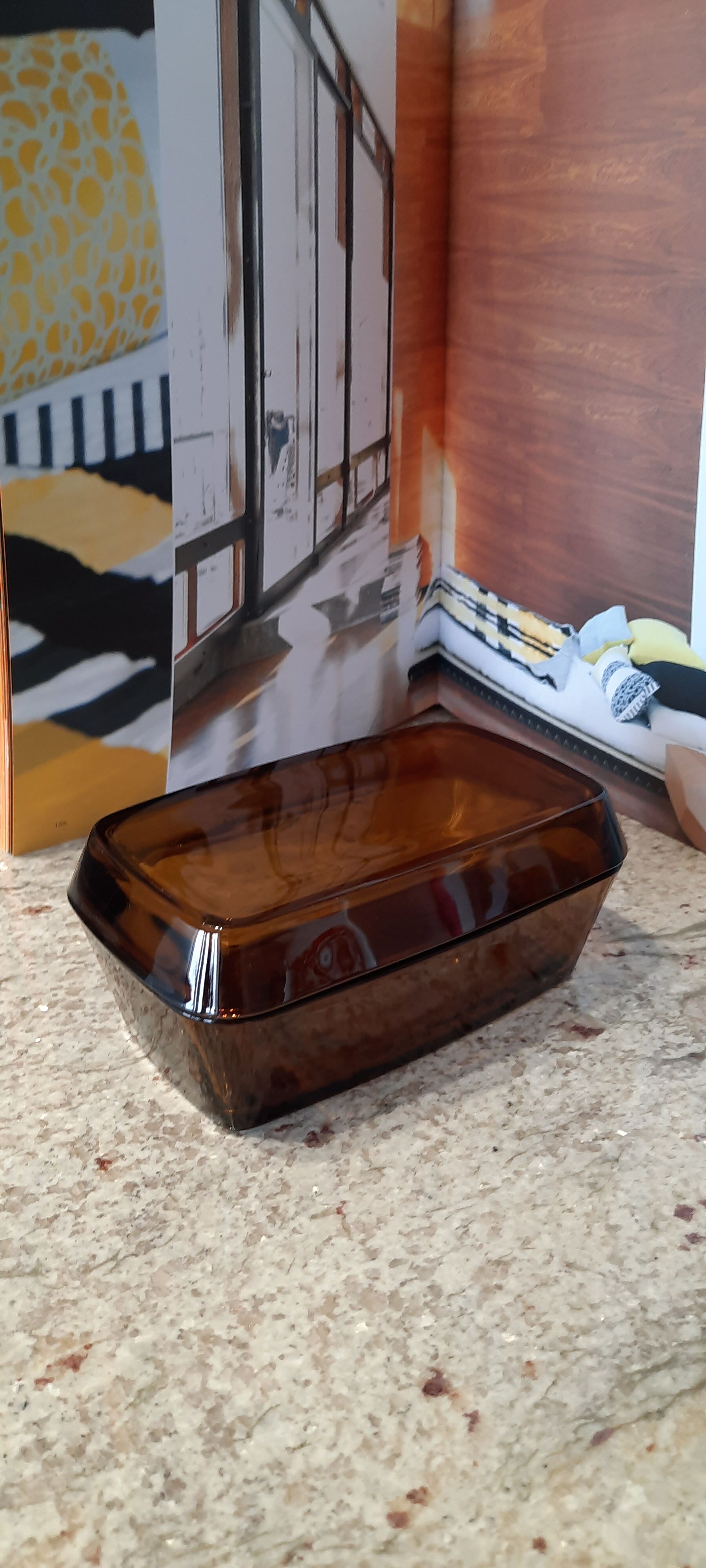 Beurrier en verre marron fumé Arcopal vintage