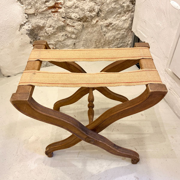 Old hotel luggage installation