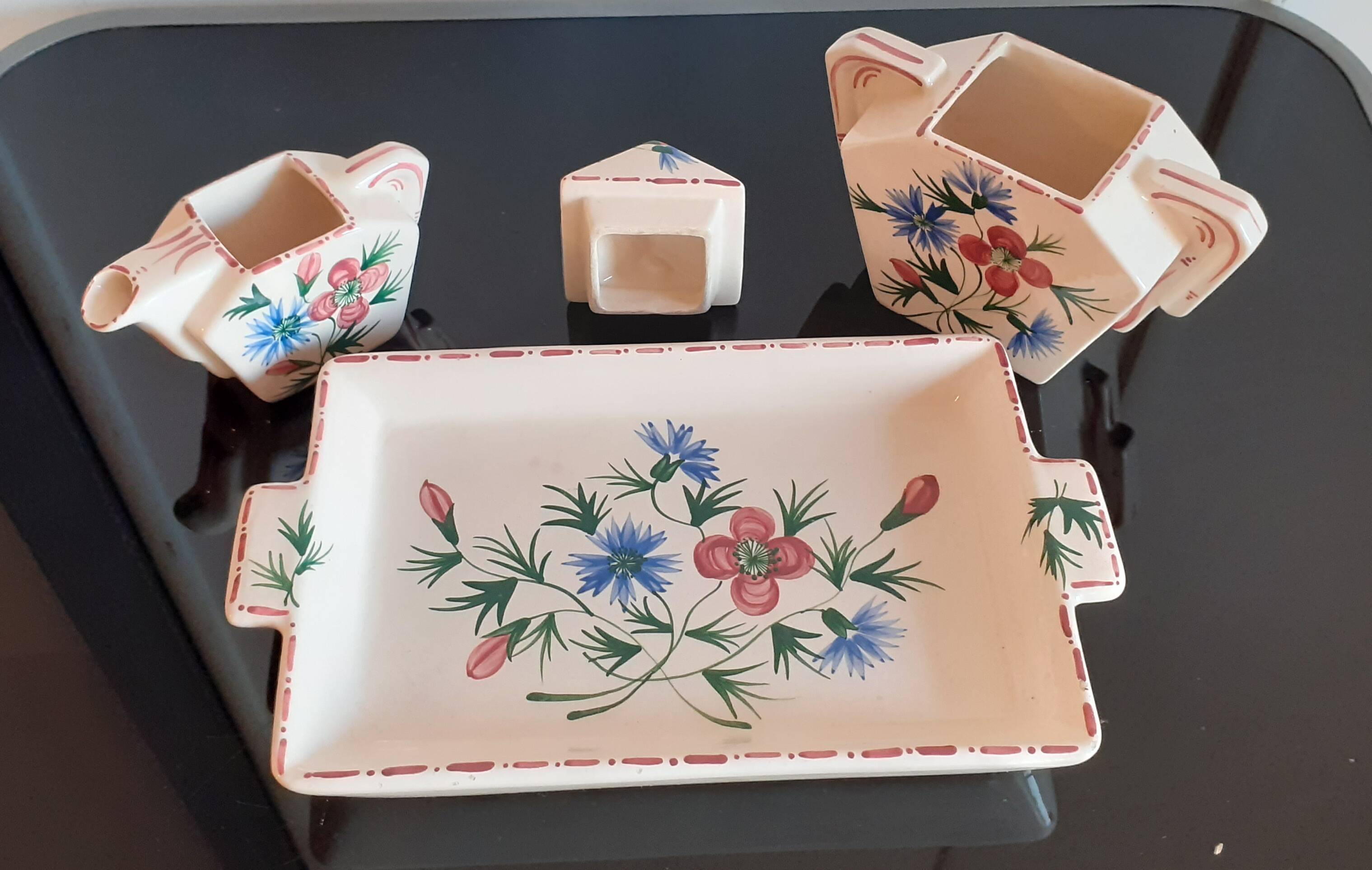 Gabriel FOURMAITRAUX (1886-1984) / 3-piece set / Sugar bowl, creamer and ceramic tray