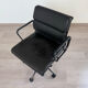 Fauteuil de bureau Eames Vitra EA 227 années 70
