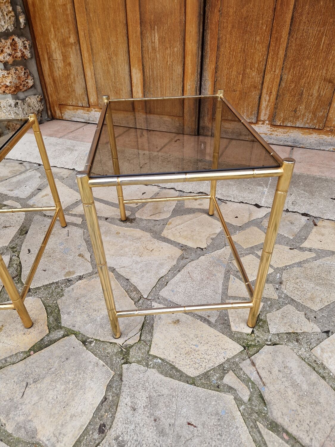 Vintage nesting coffee table