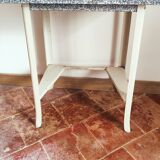 Table d'appoint émaillée