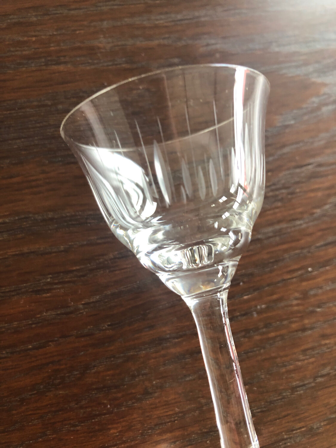 10 liqueur glasses engraved in Vintage crystal