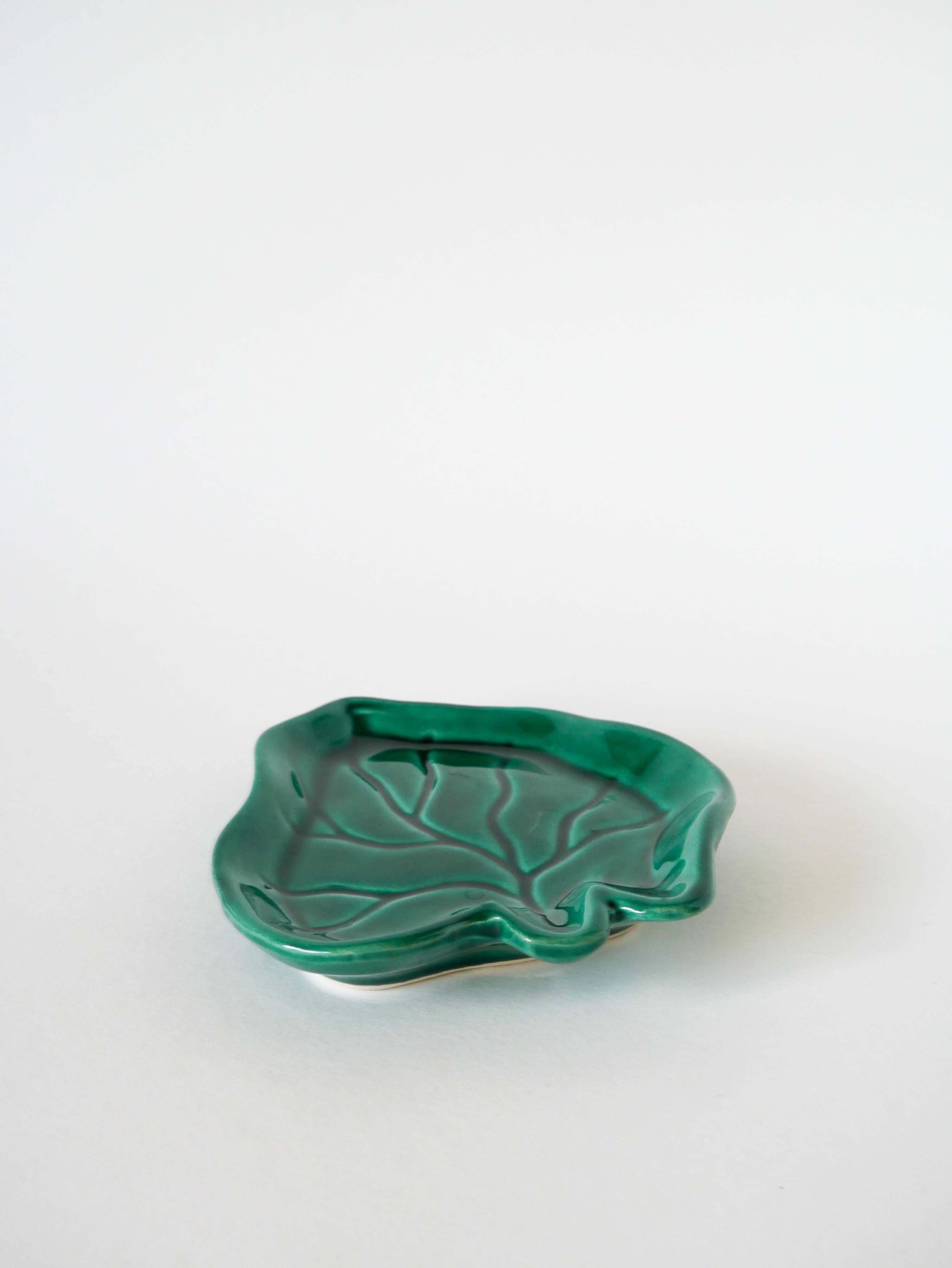 Leaf model slip pocket emptier, 1970