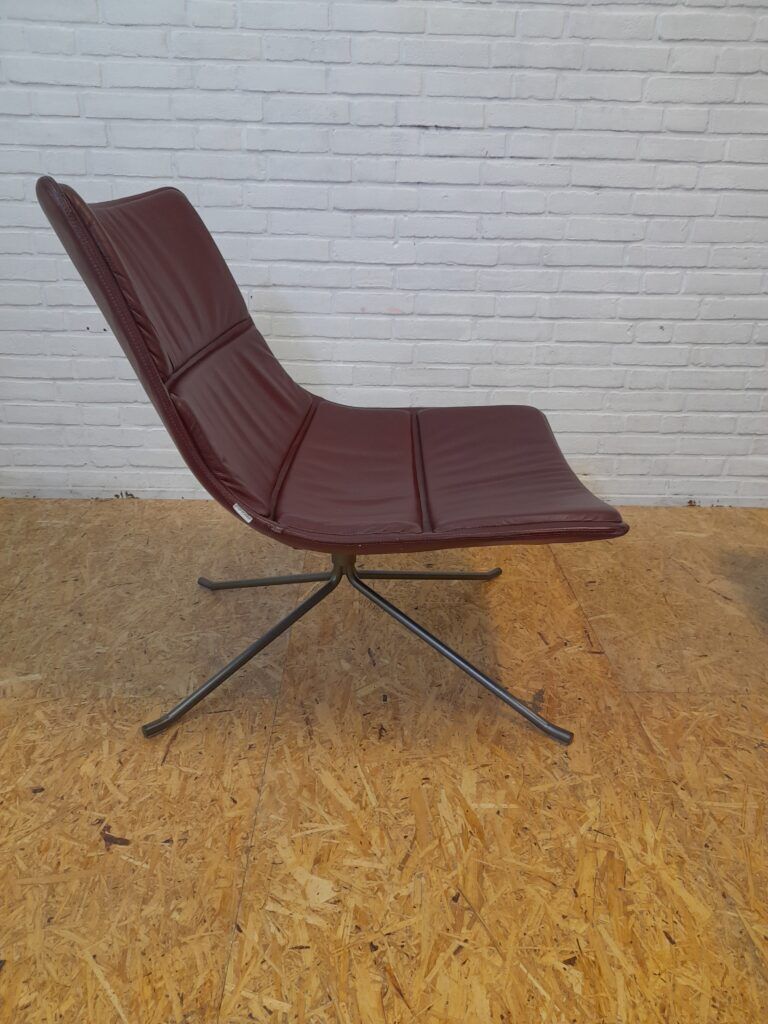 Paire de fauteuils lounge Yuki Zanotta