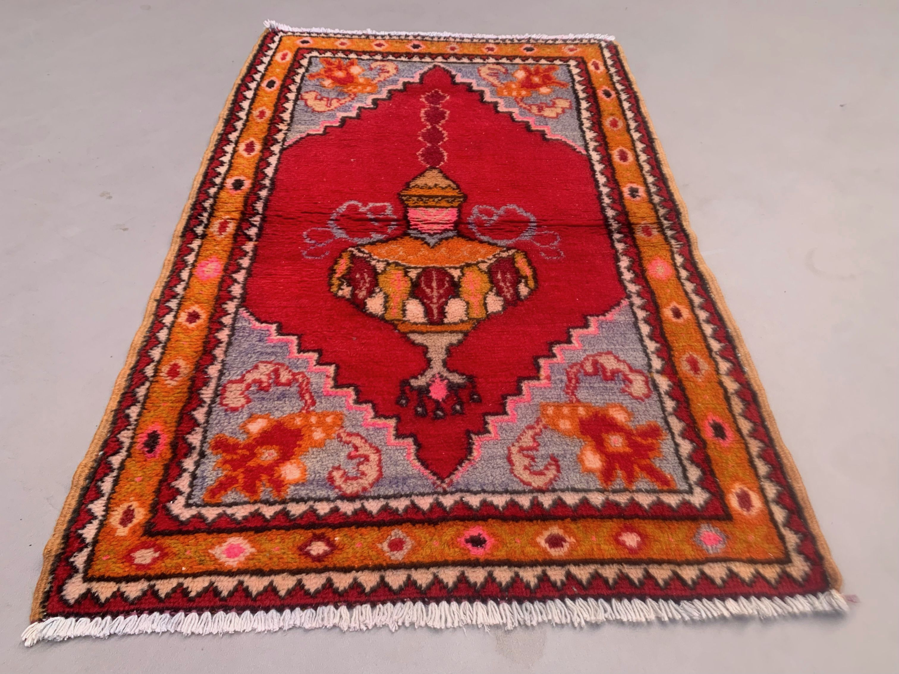 Old turkish oushak rug 118x74 cm vintage