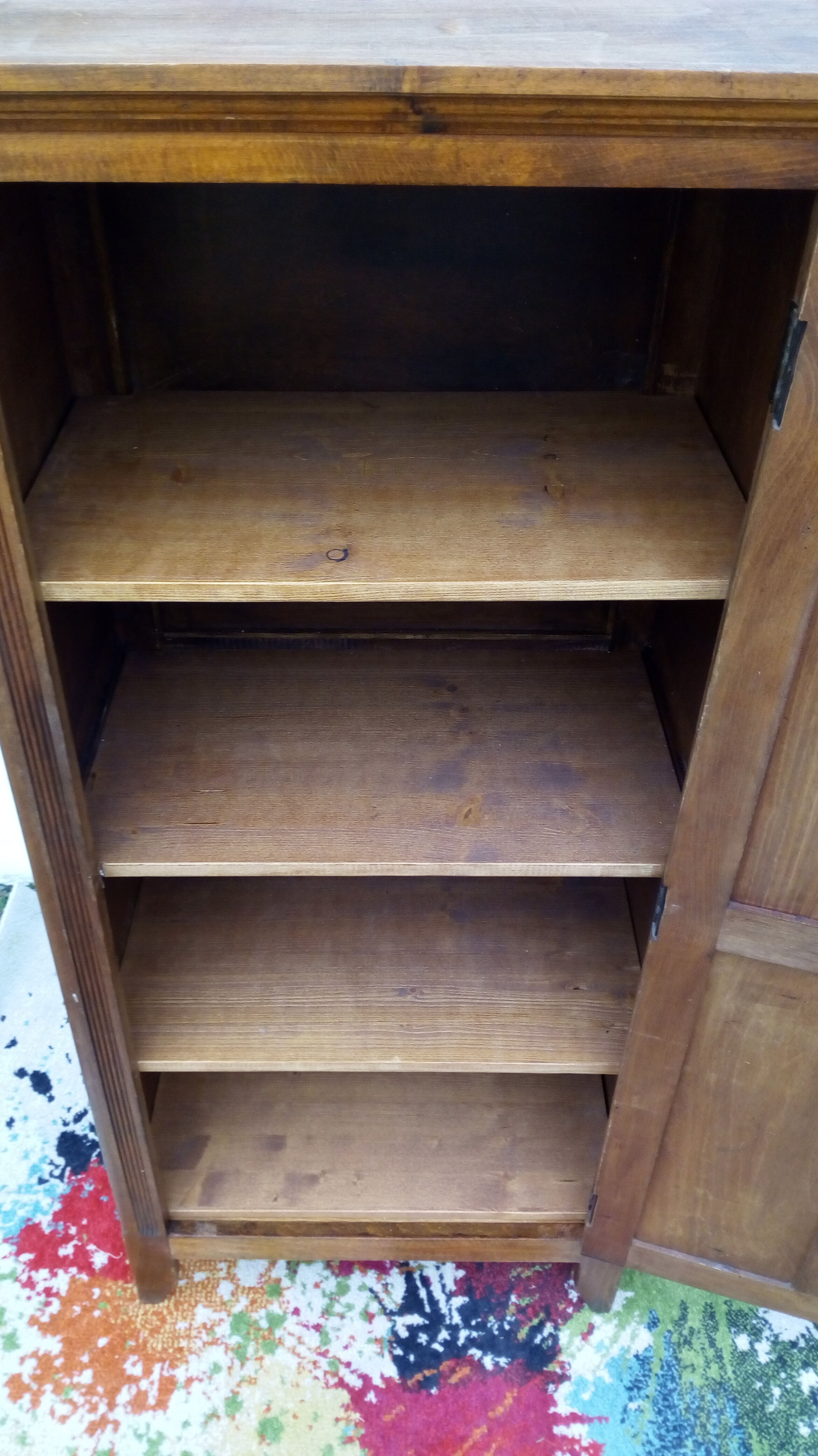 Armoire