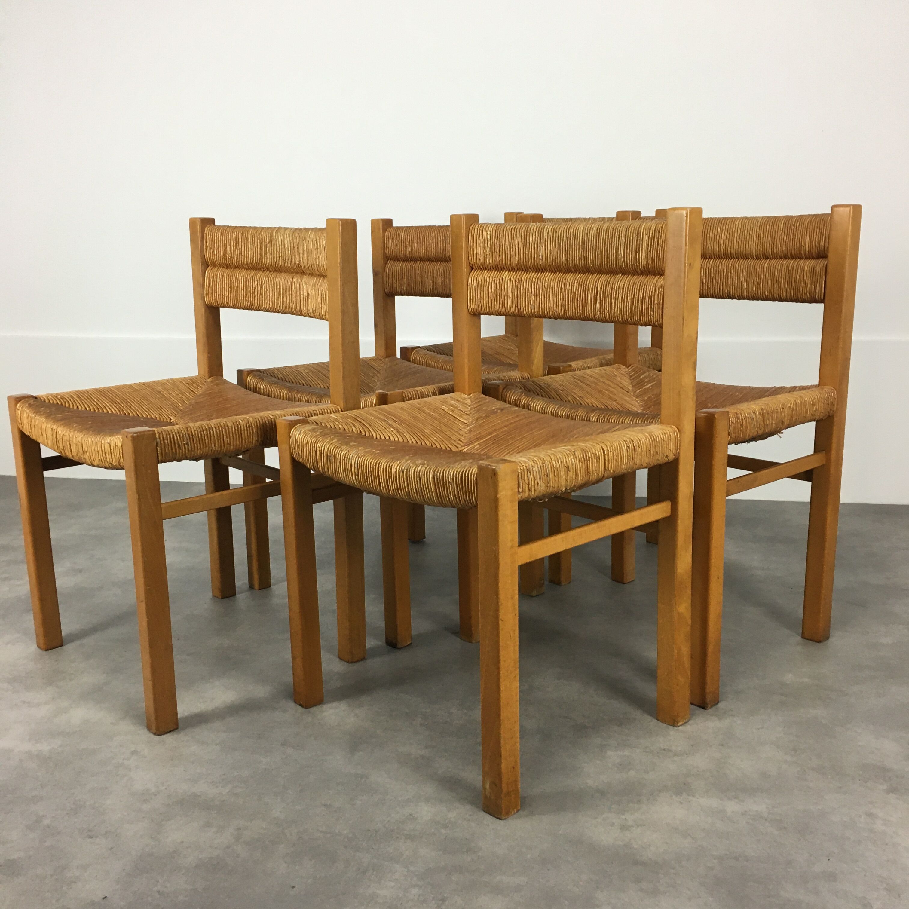 Set of 5 chairs in wood and straw, 60s