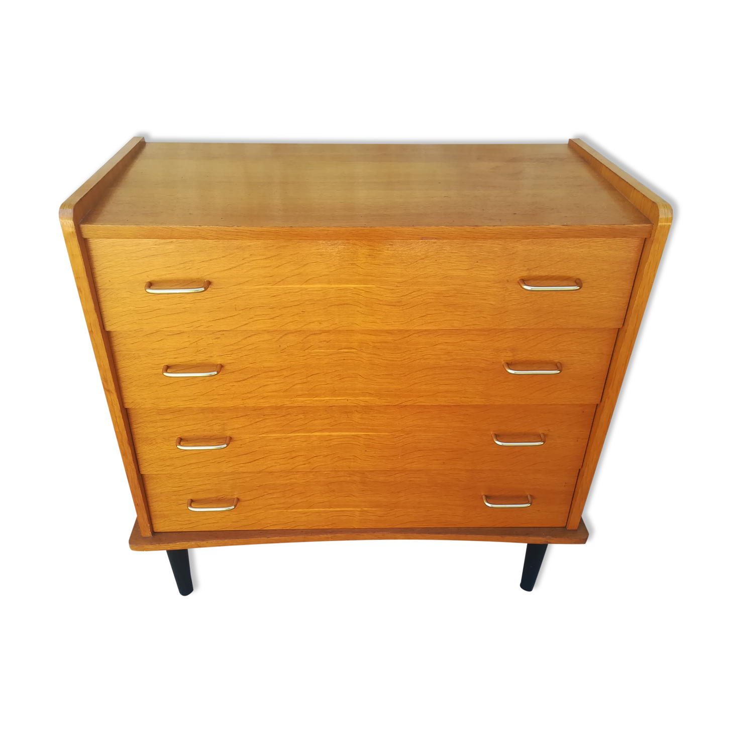 Vintage chest of drawers with four drawers