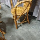 Table and 3 chairs in chestnut slats