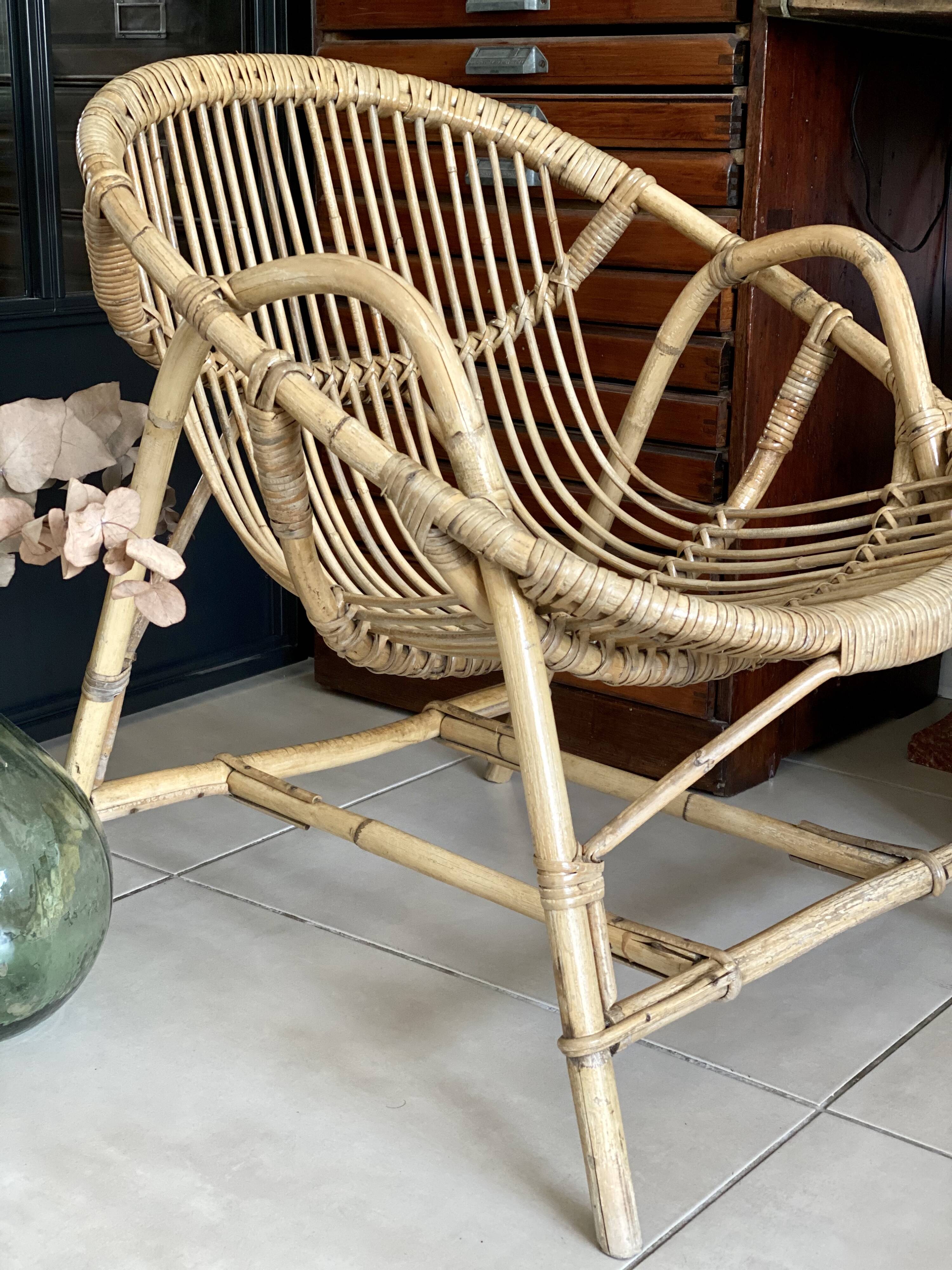 Fauteuil rotin corbeille vintage
