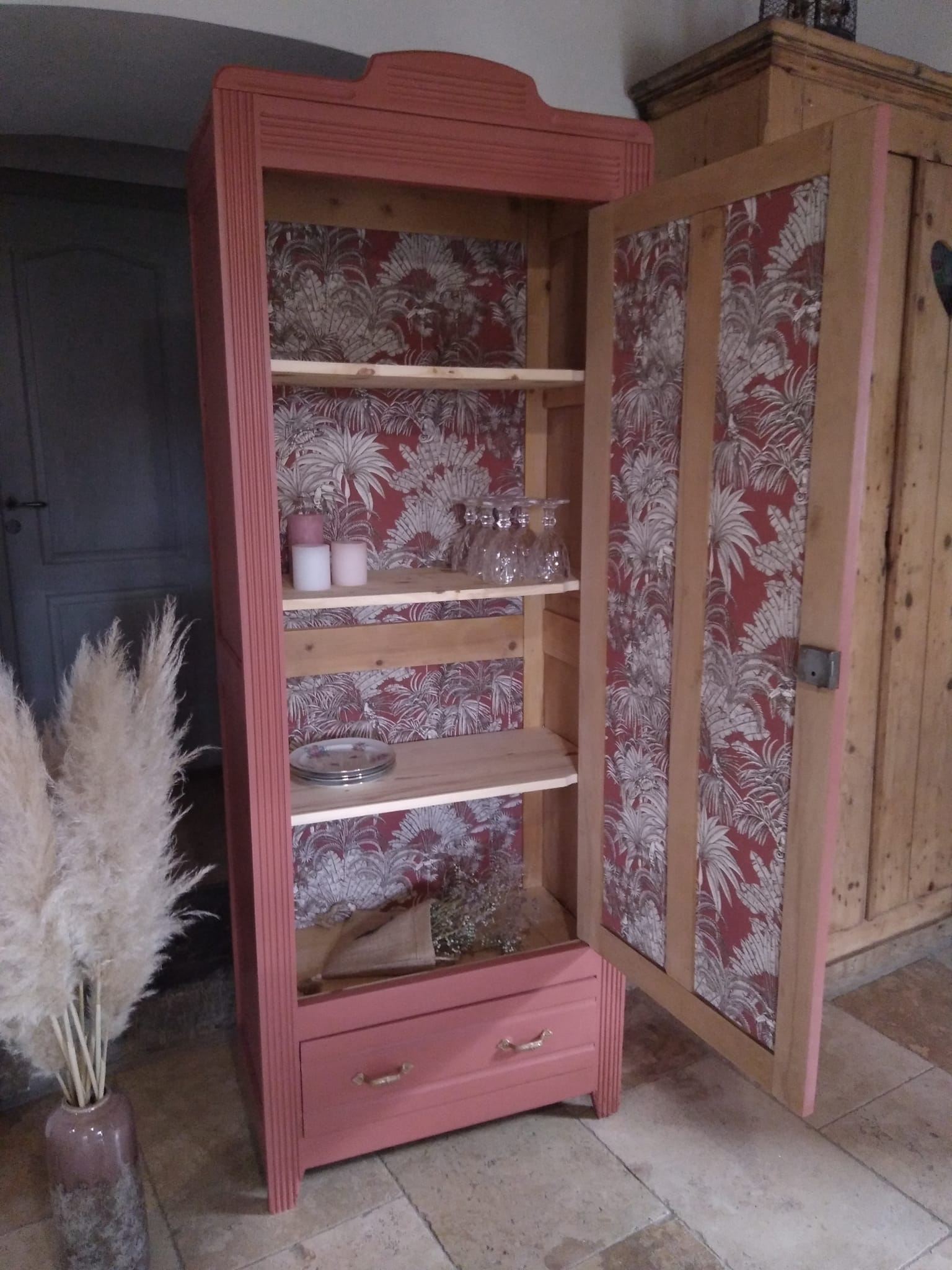 Parisian terracotta wardrobe