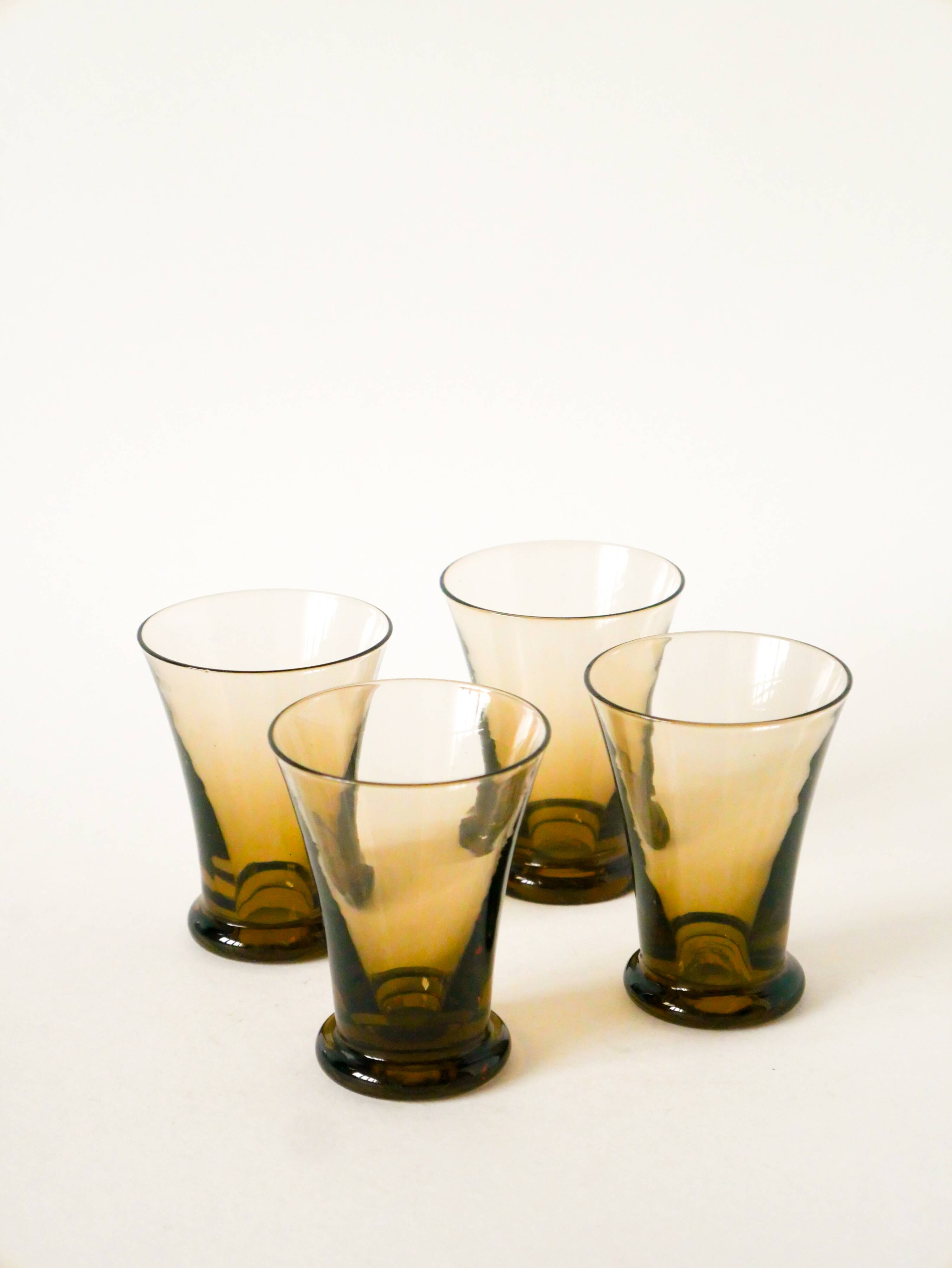 Set of 4 small smoked glass glasses, Art Deco, 1930.