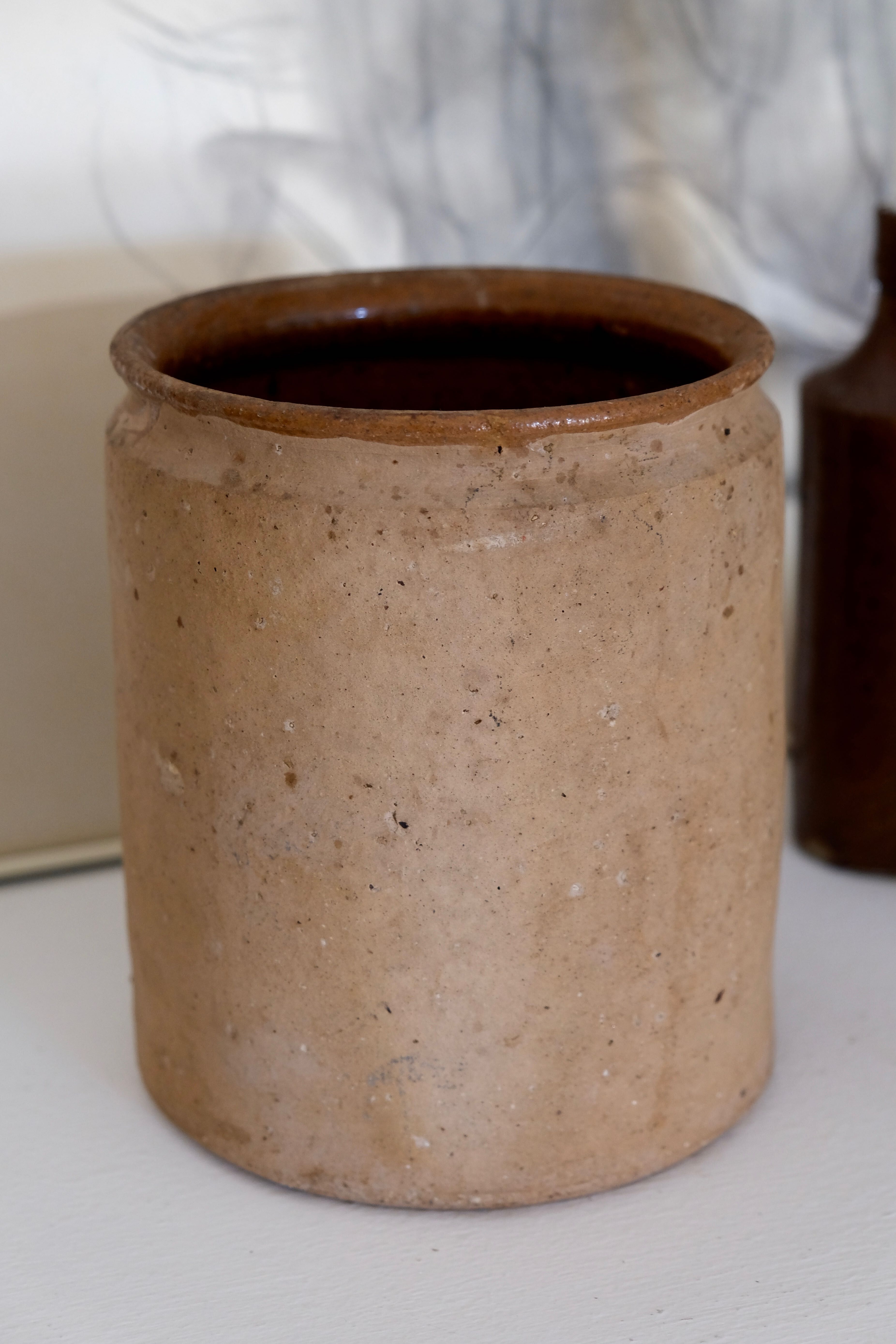 Old terracotta pot Provence XIX th