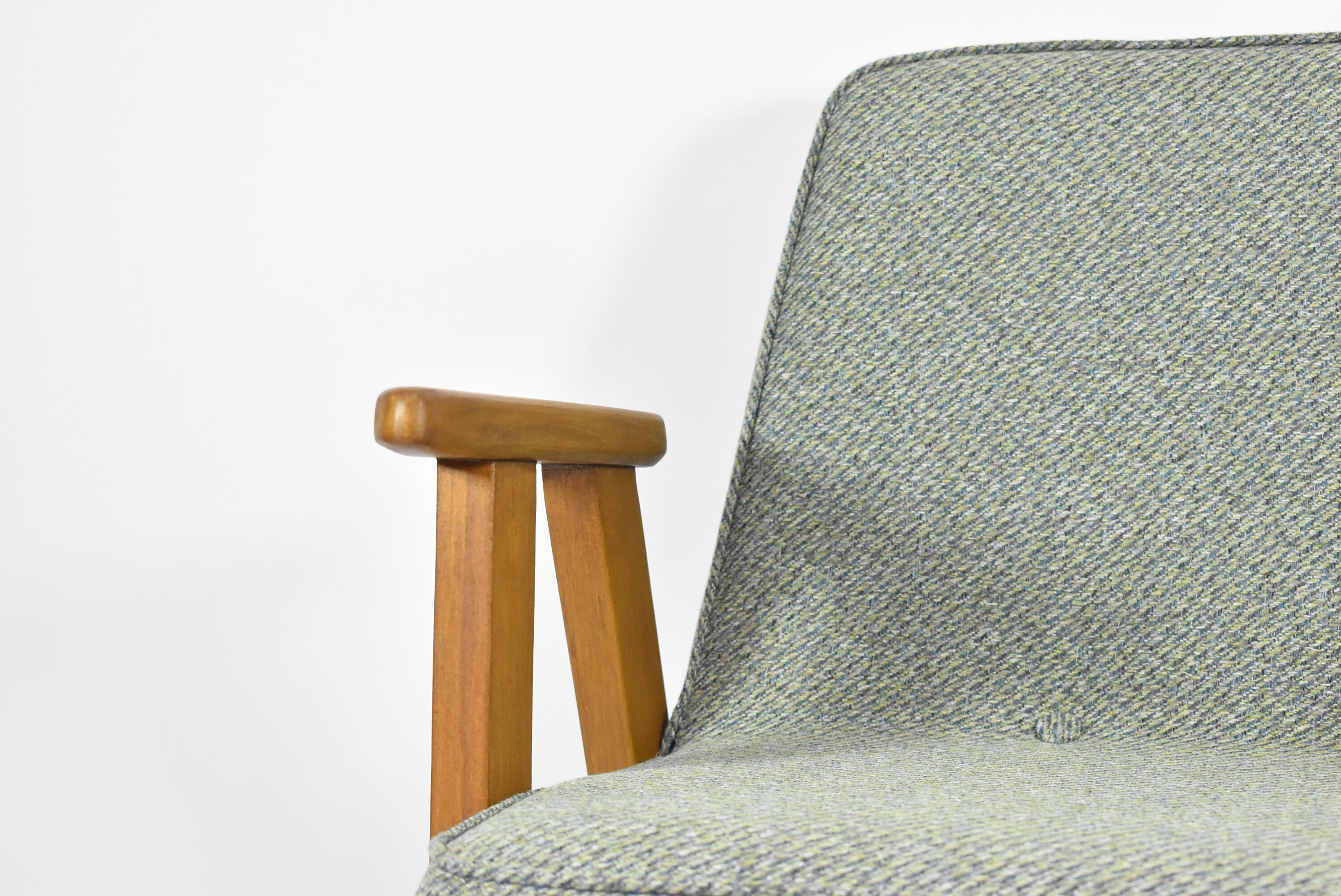 Armchair 366, designer J. Chierowski, 1960s, green fabric, teak