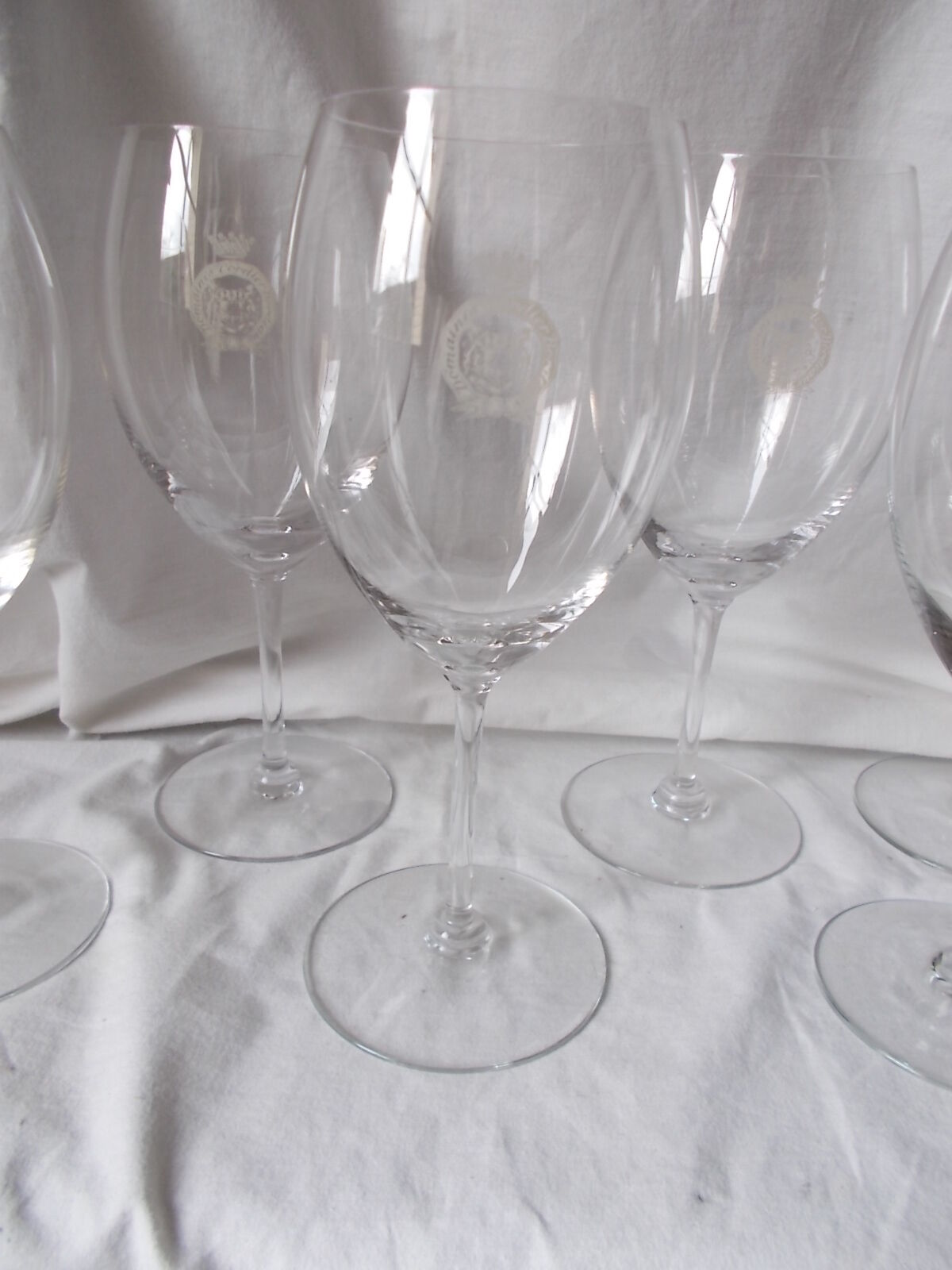 6 large crystal Bordeaux wine glasses