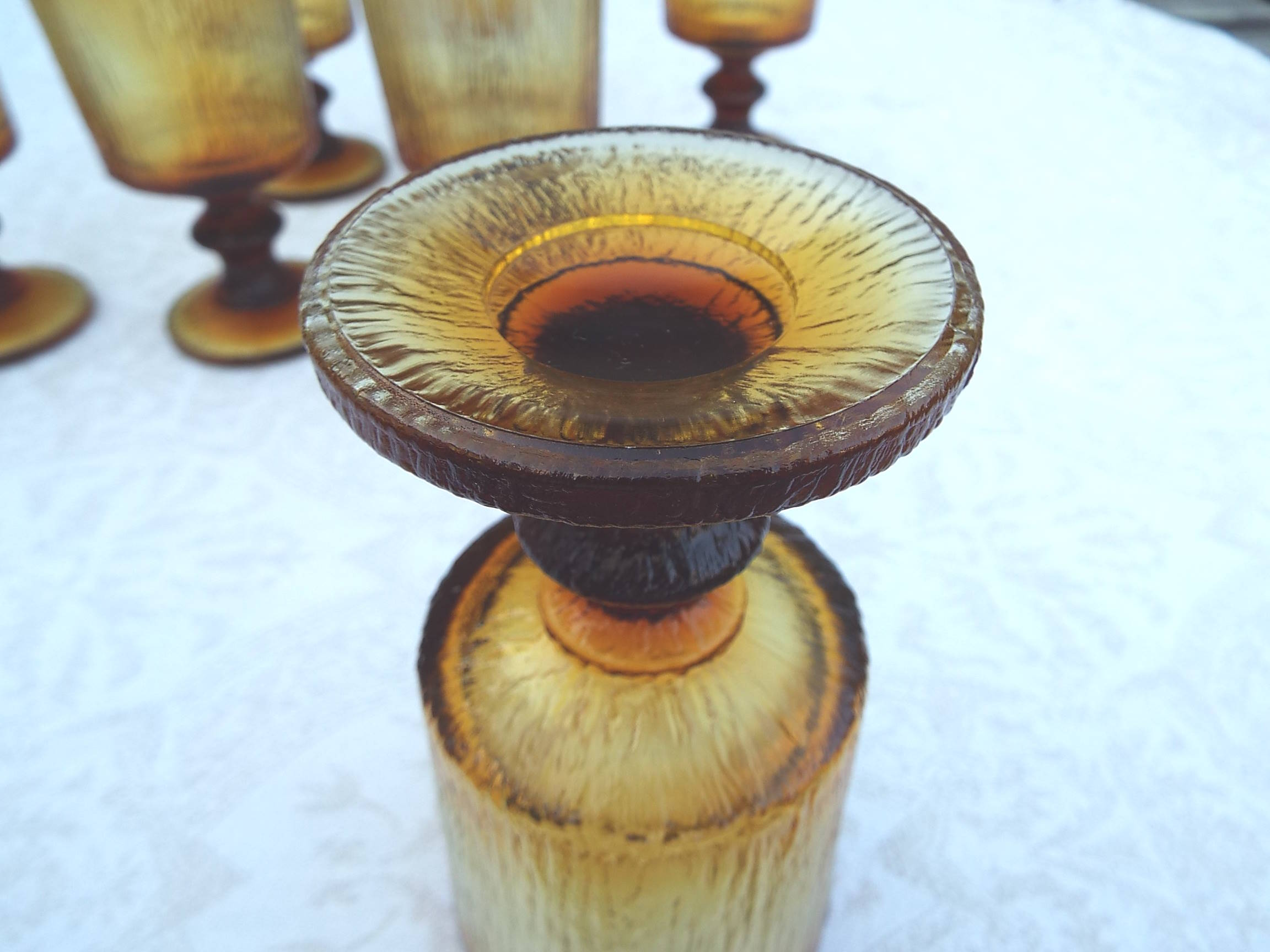 8 amber stemmed glasses