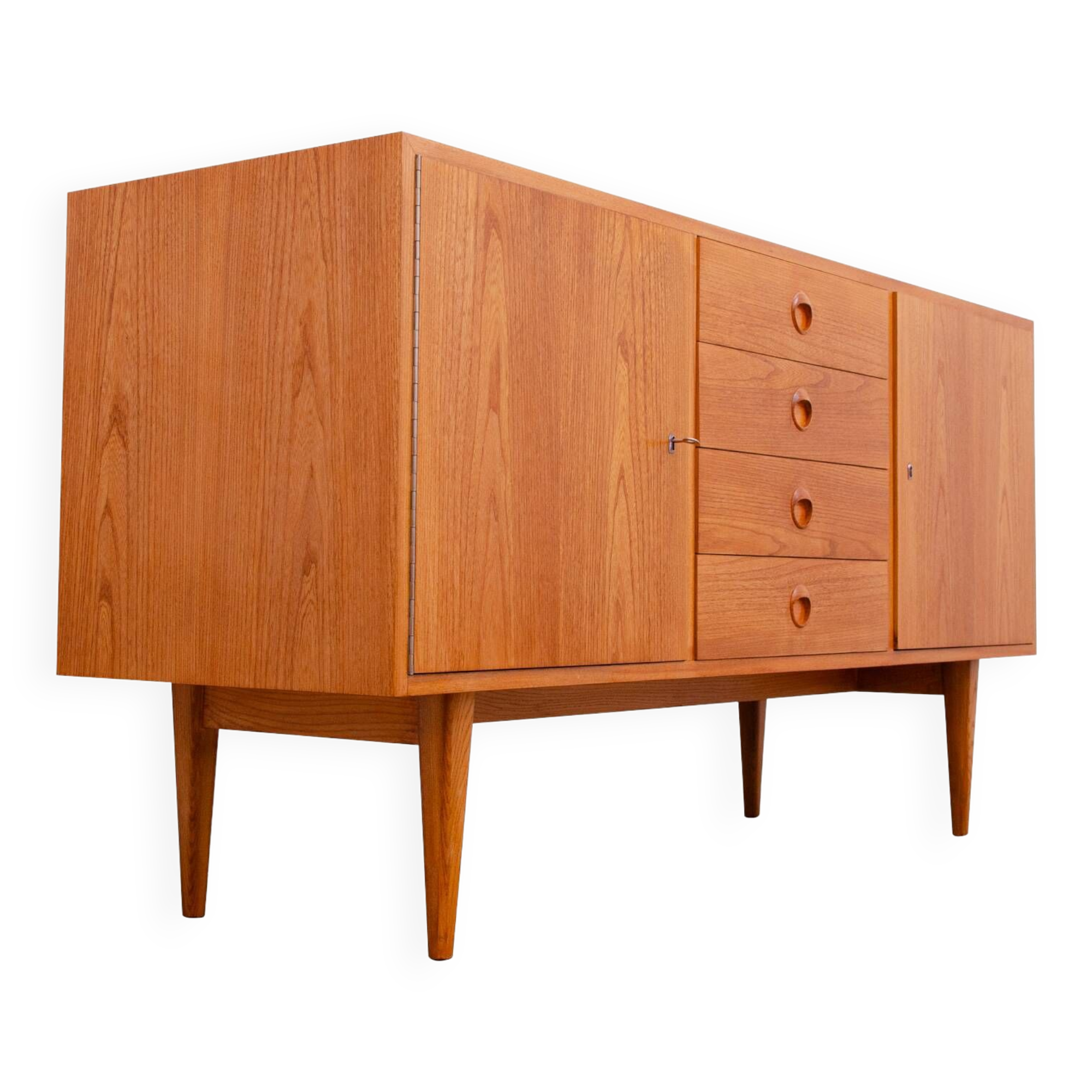 Buffet de style scandinave entièrement restauré par Sedláček & Vyčítal, Tchécoslovaquie, années 1960