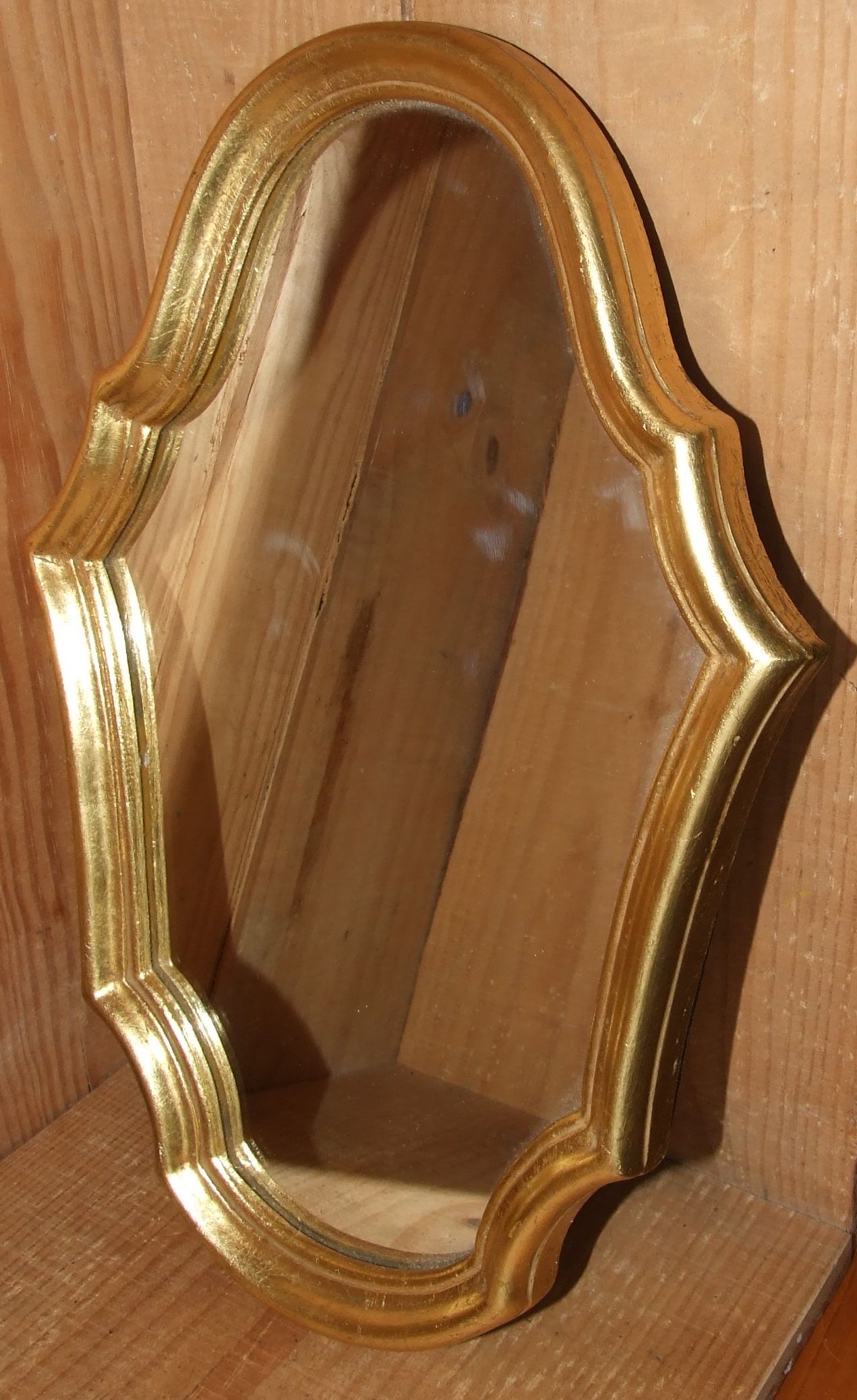 Old mirror frame in gilded wood 23x34cm