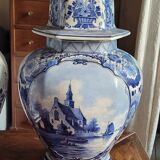 Two Delft earthenware vases
