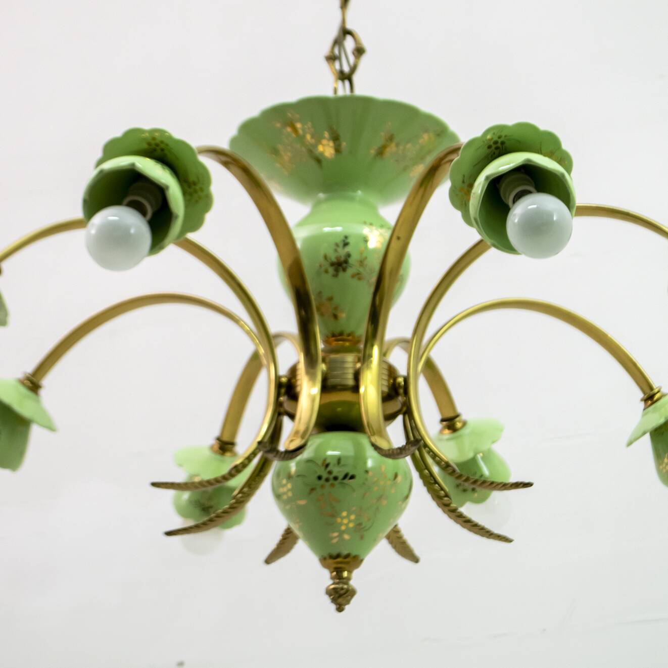Neoclassical Style 8-Iight Italian Porcelain and Brass Chandelier, 1960s