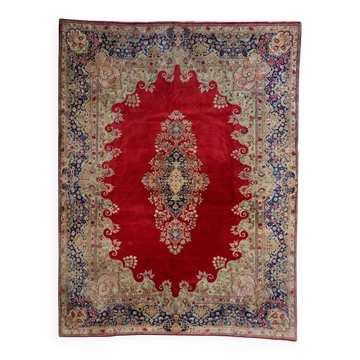 Tapis persan Kerman antique des années 1920, médaillon floral, champ rouge, 273 cm x 362 cm