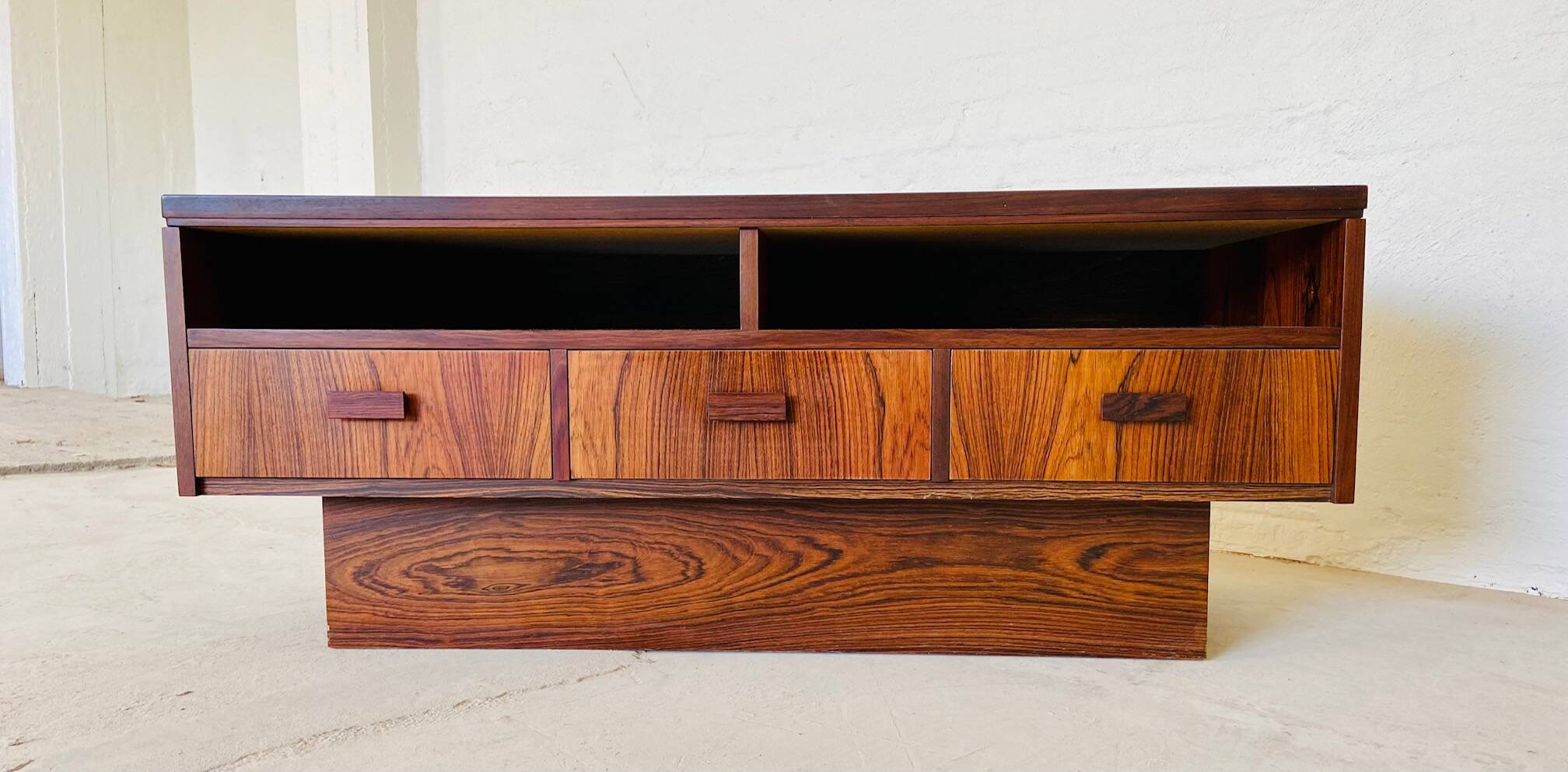 Vintage retro danish mid century rosewood and ceramic cabinet 1960s