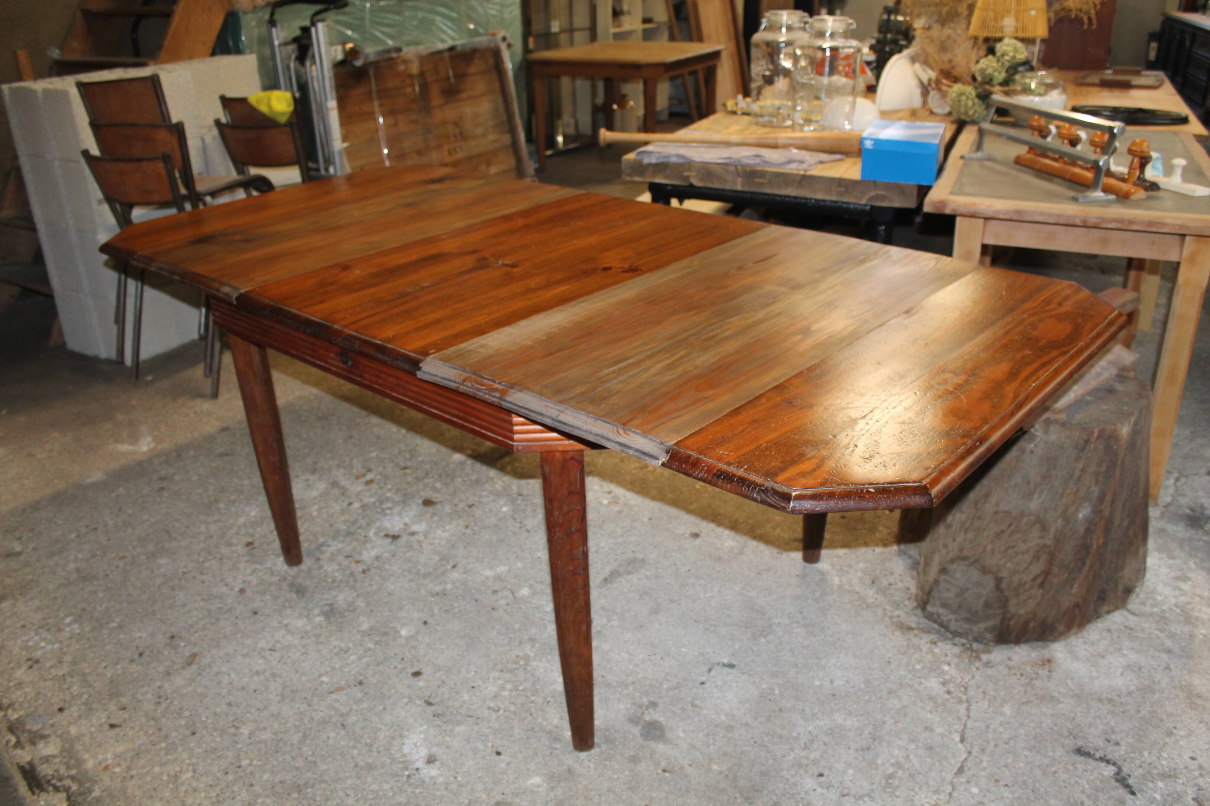 Extension table