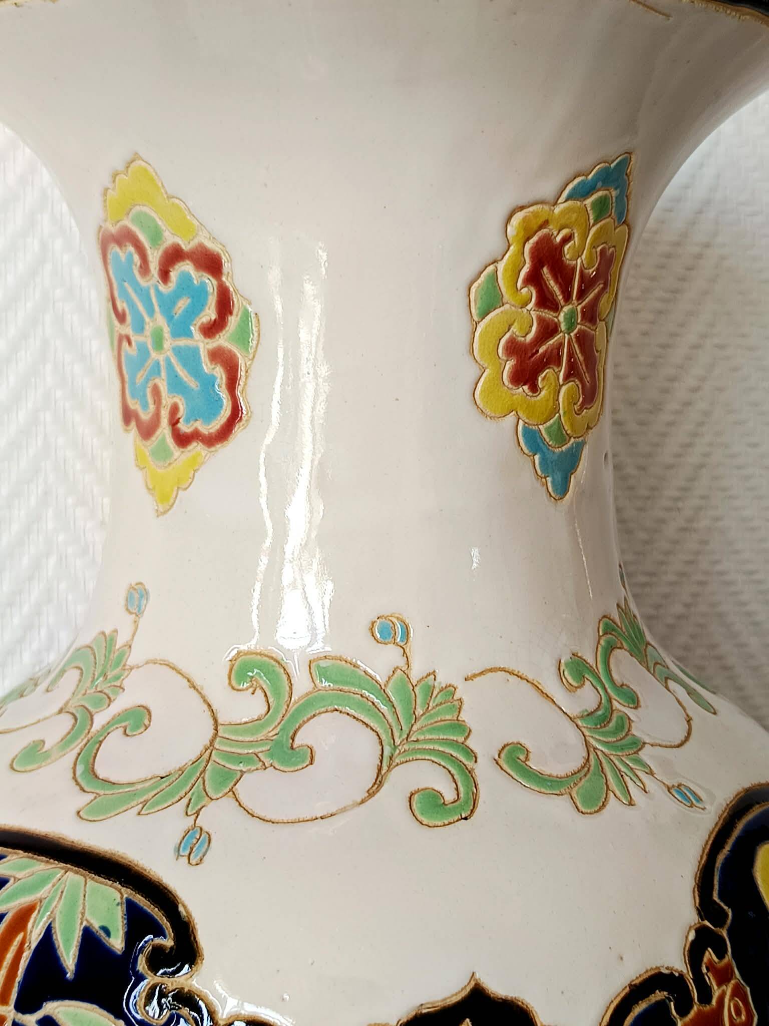 Vase en céramique japonisant