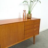 Dressoir avec de grandes capacités en lades vintage