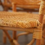 Fauteuil empilable en osier pour les espaces d'accueil extérieurs : une assise durable et élégante (1 article)