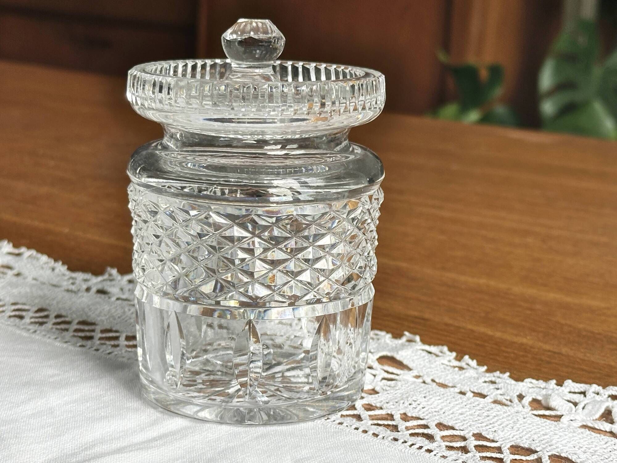 Confit jar / honey pot in signed Waterford crystal