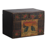 Coffre ancien peint en bois de pin – Chine, vers 1900
