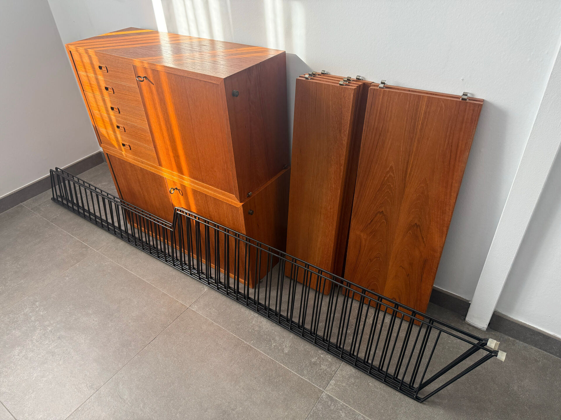 Scandinavian library Nisse Strinning 1960