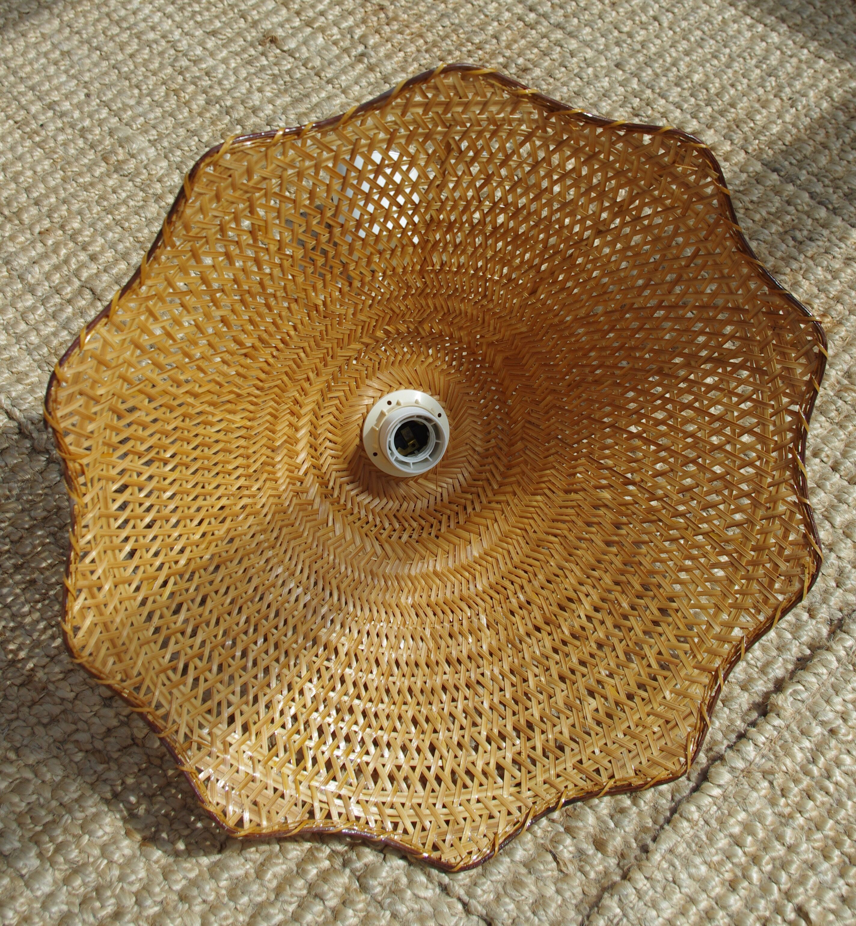 Hanging lamp flower braided wicker 70s