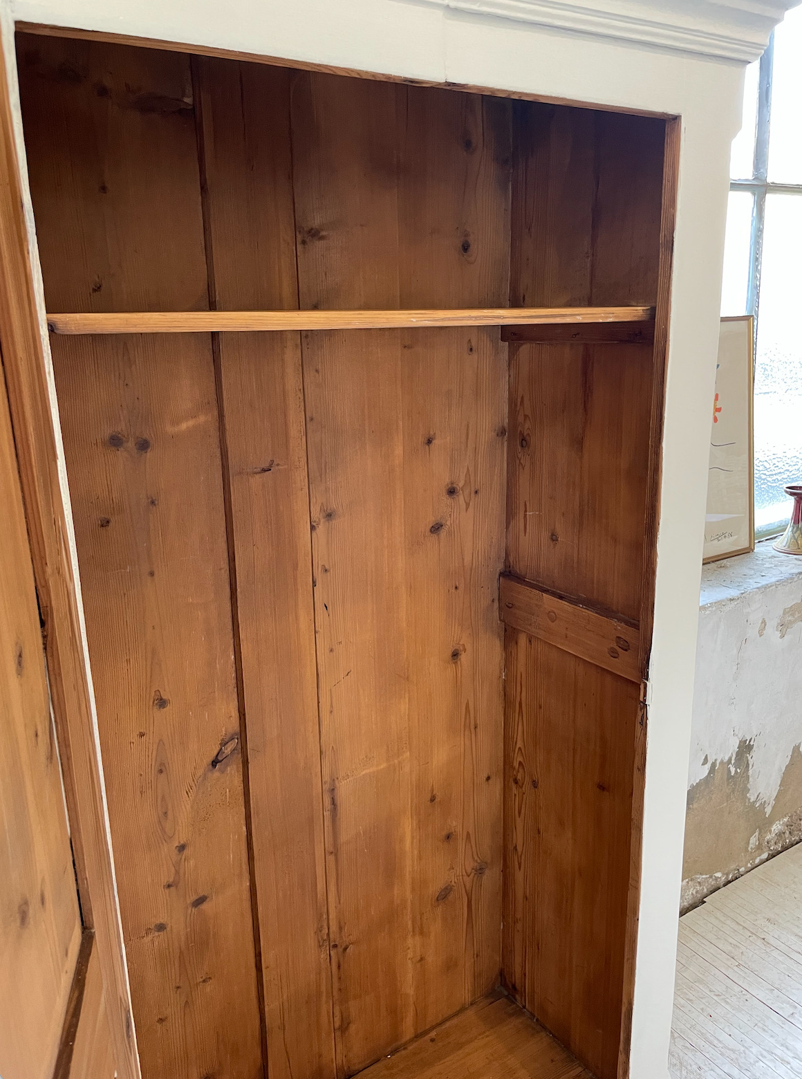 White cutter cabinet